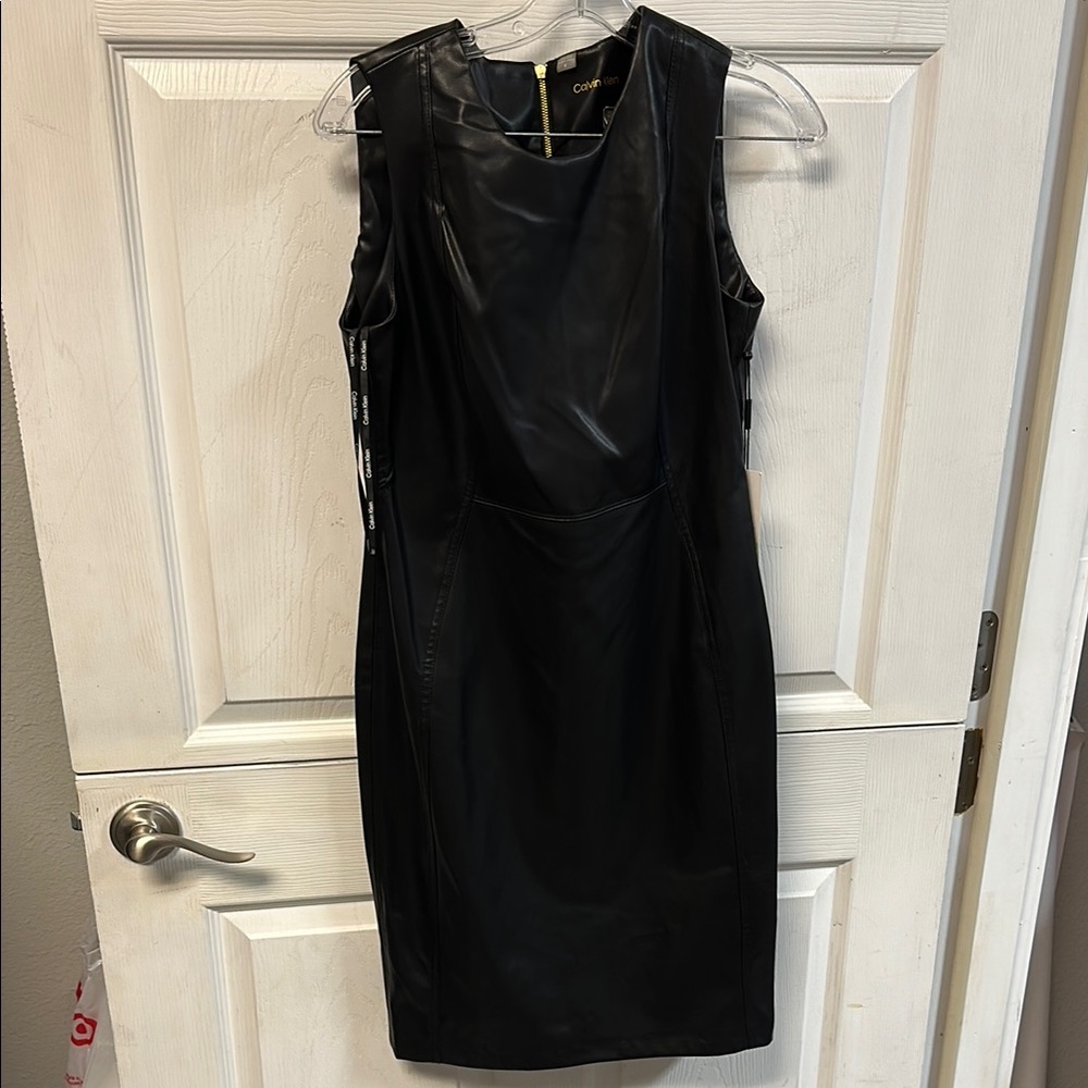 Calvin Klein Black Sleeveless Sheath Mini Dress